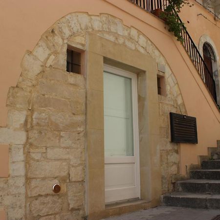 Baroni Giampiccolo Suite Ραγκούσα Εξωτερικό φωτογραφία