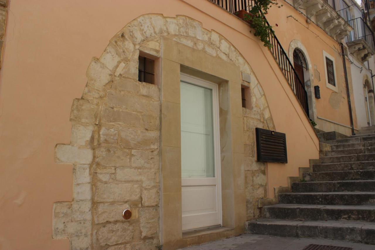 Baroni Giampiccolo Suite Ραγκούσα Εξωτερικό φωτογραφία